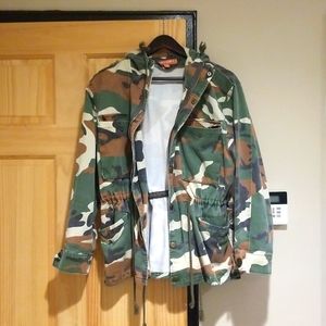 Camo jacket with adjustable waist straps